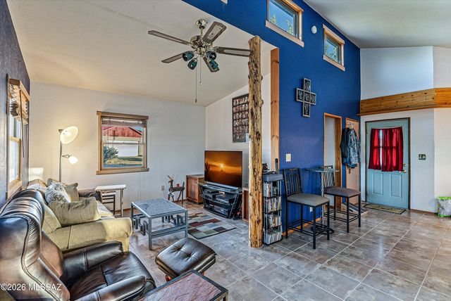 865 W Cutstone Street, Oracle, AZ 85623