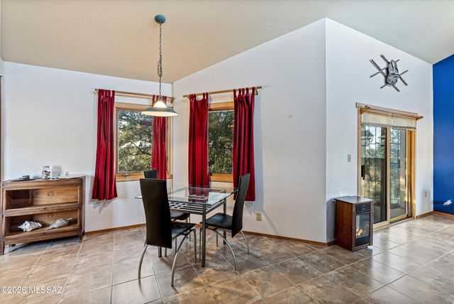 865 W Cutstone Street, Oracle, AZ 85623