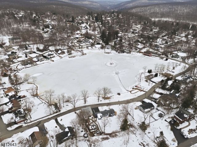 1 COLONIAL ROAD, Rockaway Twp., NJ 07866