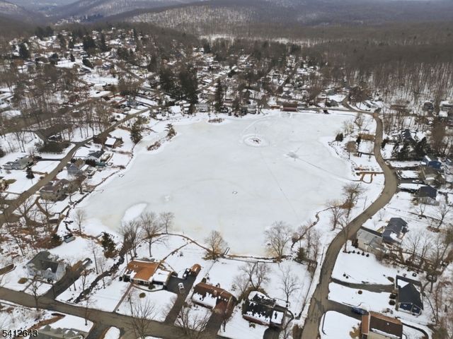 1 COLONIAL ROAD, Rockaway Twp., NJ 07866