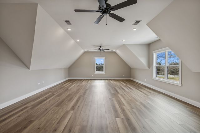 3271 Sulphur Springs Rd, Murfreesboro, TN 37129