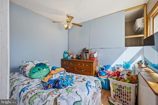 3508 N MAIN ST, Toms Brook, VA 22660