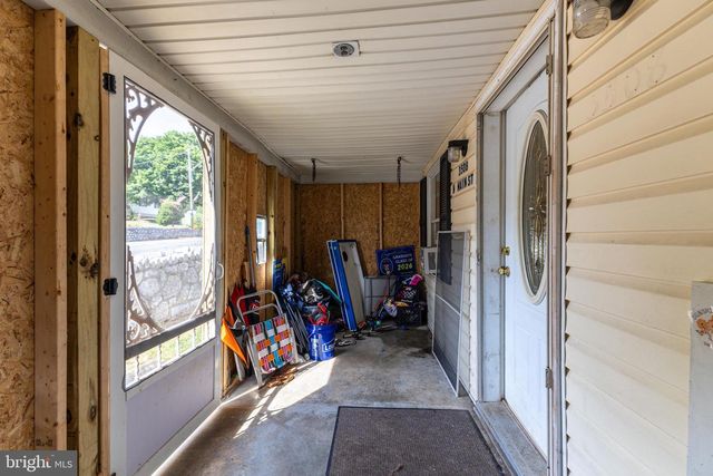 3508 N MAIN ST, Toms Brook, VA 22660
