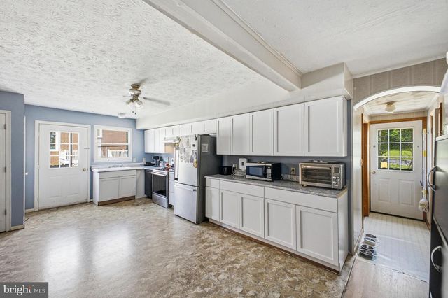 3508 N MAIN ST, Toms Brook, VA 22660
