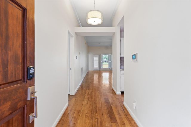 807 Woodfern Glen Lane, Pearland, TX 77584