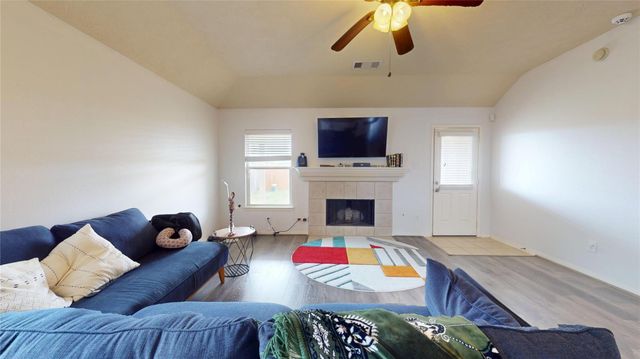 79 San Simeon Drive, Manvel, TX 77578