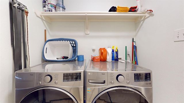 79 San Simeon Drive, Manvel, TX 77578