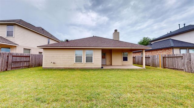 79 San Simeon Drive, Manvel, TX 77578