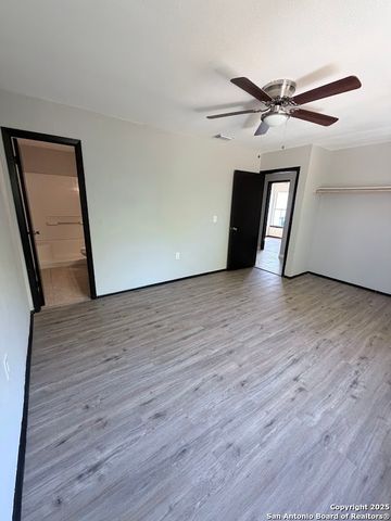 3551 Lake Tahoe, San Antonio, TX 78222