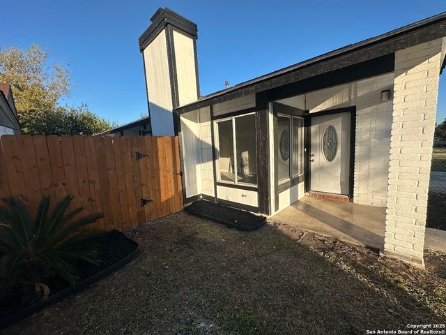 3551 Lake Tahoe, San Antonio, TX 78222