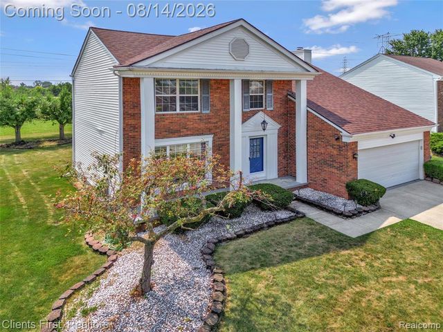 44685 Fair Oaks Drive, Canton, MI 48187