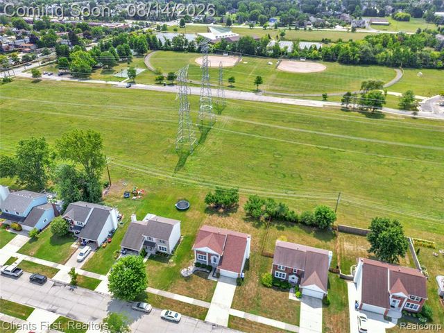 44685 Fair Oaks Drive, Canton, MI 48187