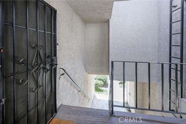 971 S Idaho 10, La Habra, CA 90631