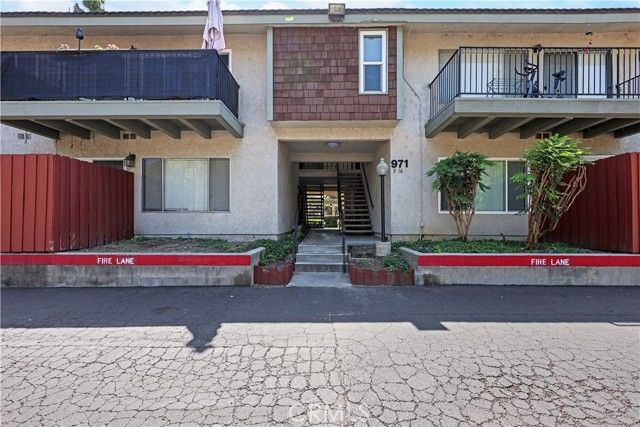 971 S Idaho 10, La Habra, CA 90631