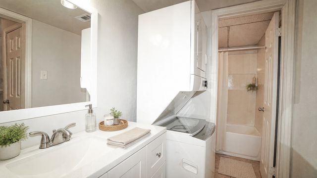 5638 Marina Drive 22, Garland, TX 75043