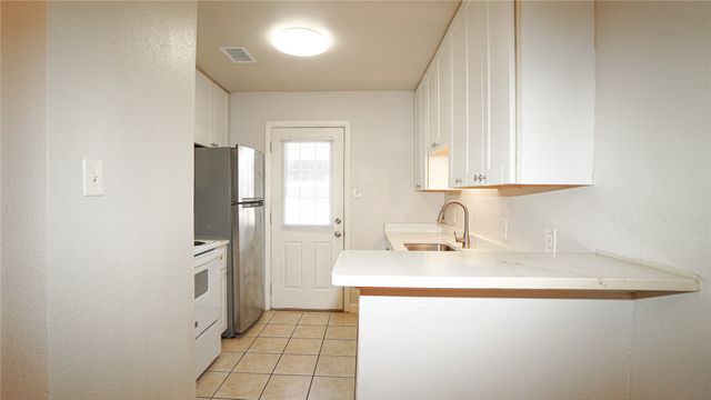 5638 Marina Drive 22, Garland, TX 75043
