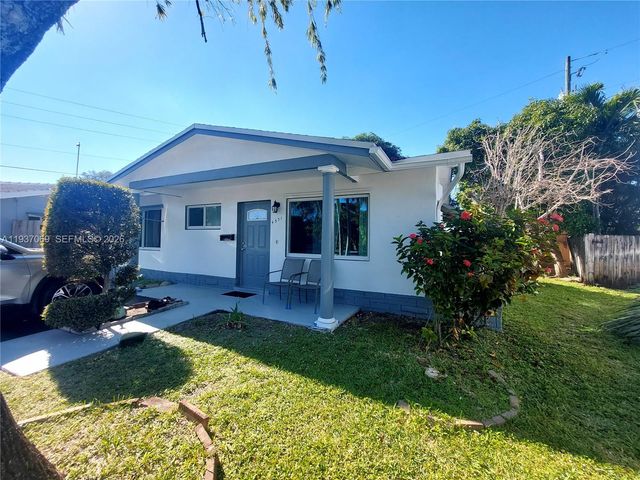 4571 NW 19th Way, Tamarac, FL 33309