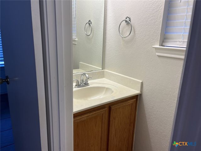 503 Bond Street, Copperas Cove, TX 76522