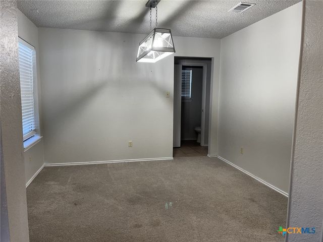 503 Bond Street, Copperas Cove, TX 76522