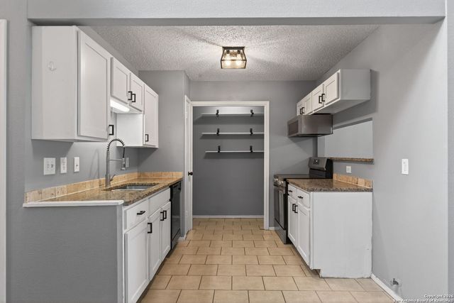 2415 Moss Terrace, San Antonio, TX 78232