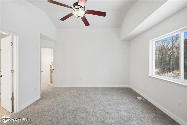 5651 S Hanson Loop, Wasilla, AK 99623