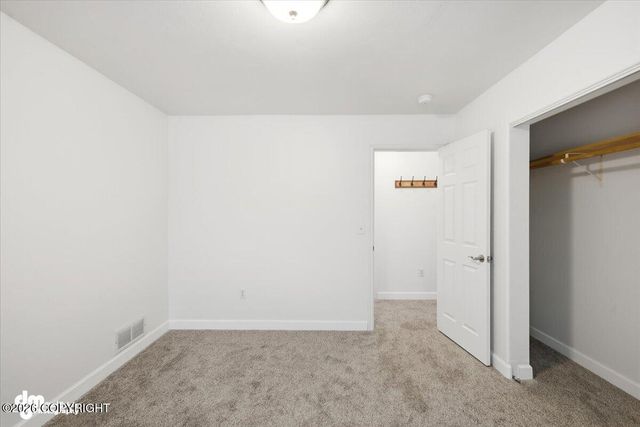 5651 S Hanson Loop, Wasilla, AK 99623