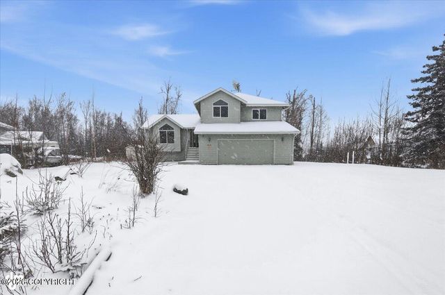 5651 S Hanson Loop, Wasilla, AK 99623