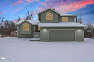 5651 S Hanson Loop, Wasilla, AK 99623