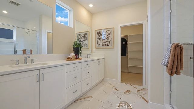 2146 Aneto Way, Santa Paula, CA 93060