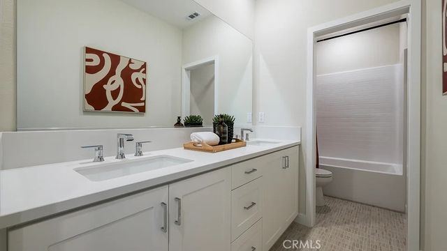 2146 Aneto Way, Santa Paula, CA 93060