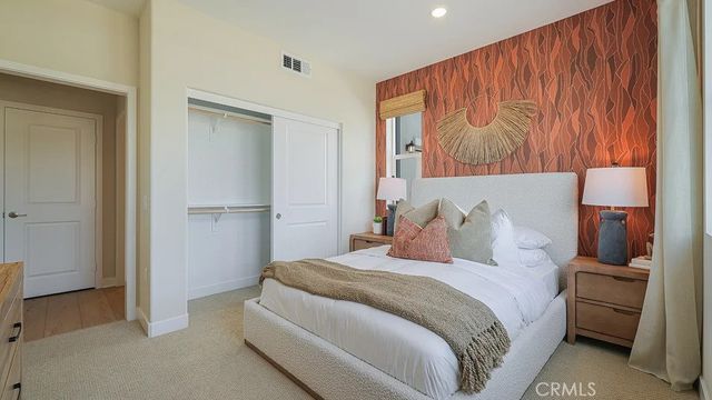 2146 Aneto Way, Santa Paula, CA 93060