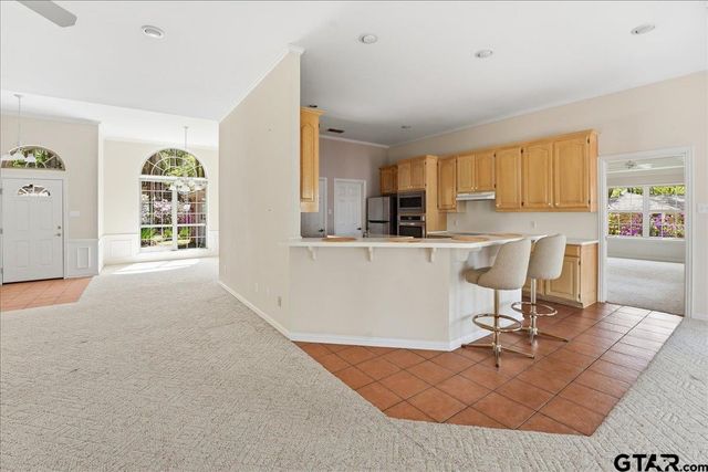 15744 Timberhill Dr, Flint, TX 75762