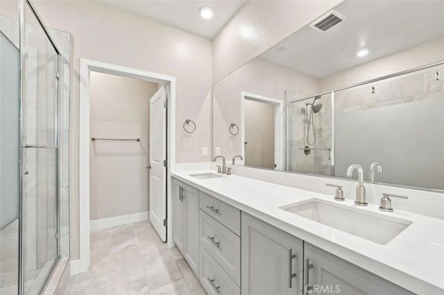 1692 W Enterprise Drive, San Pedro, CA 90732