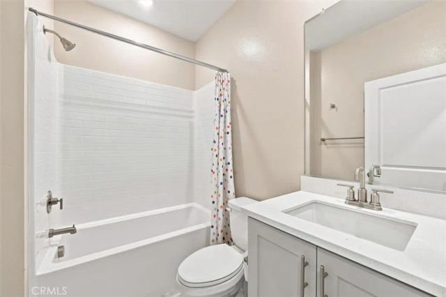 1692 W Enterprise Drive, San Pedro, CA 90732