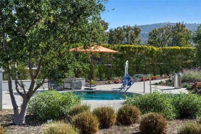 1692 W Enterprise Drive, San Pedro, CA 90732