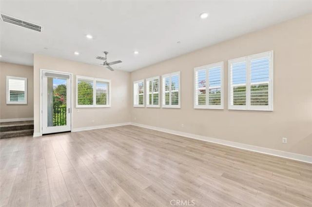 1692 W Enterprise Drive, San Pedro, CA 90732