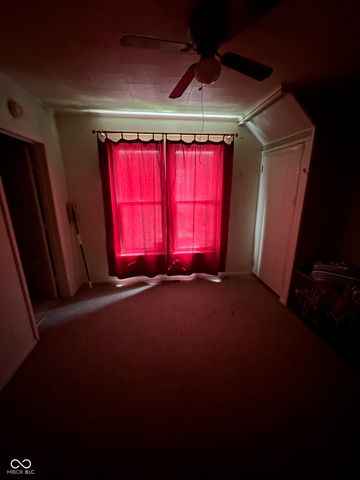 2012 1st Avenue, Terre Haute, IN 47807