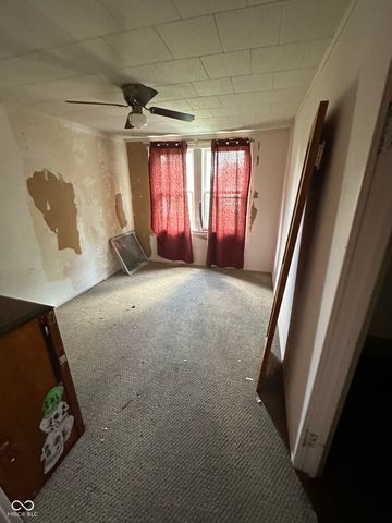 2012 1st Avenue, Terre Haute, IN 47807