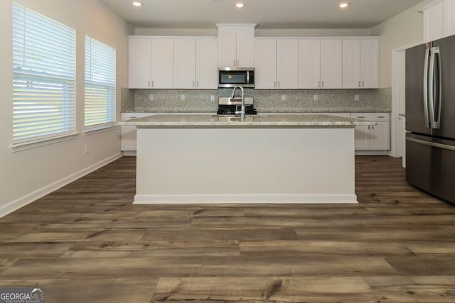 512 Magnolia Drive, Dawsonville, GA 30534