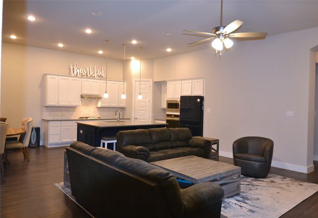 1713 Pegasus Drive, Forney, TX 75126