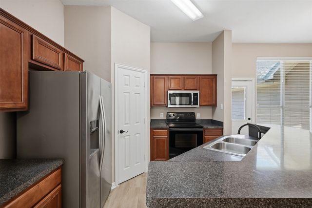 1051 Elm Drive, Providence Village, TX 76227