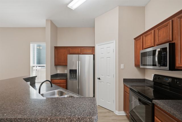 1051 Elm Drive, Providence Village, TX 76227