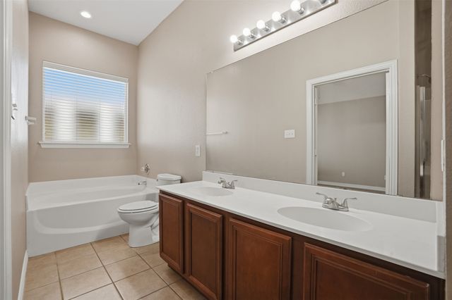 1051 Elm Drive, Providence Village, TX 76227