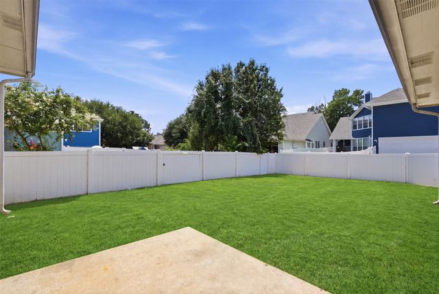 1051 Elm Drive, Providence Village, TX 76227