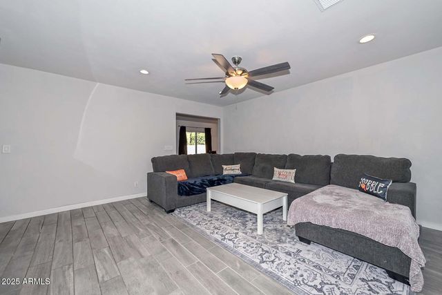 17234 N 15TH Avenue, Phoenix, AZ 85023