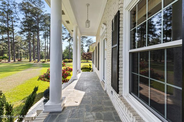 1600 Nc Hy 53 W, Burgaw, NC 28425