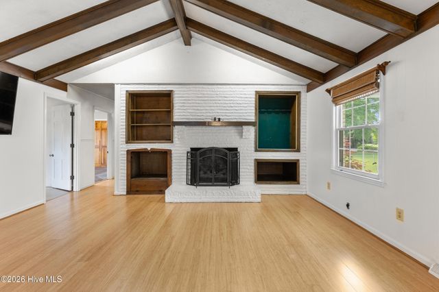 1600 Nc Hy 53 W, Burgaw, NC 28425