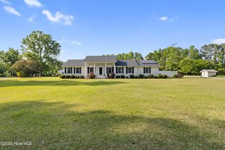 1600 Nc Hy 53 W, Burgaw, NC 28425