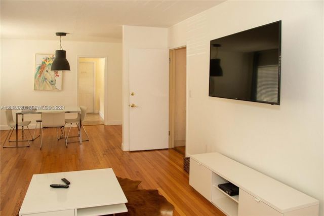 233 Madeira Ave 2, Coral Gables, FL 33134