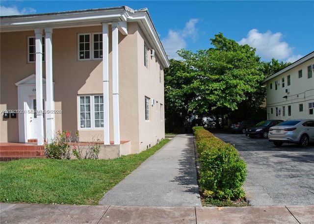 233 Madeira Ave 2, Coral Gables, FL 33134